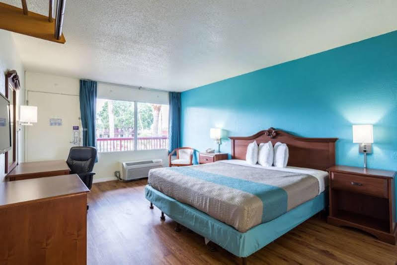 Quality Inn Weeki Wachee Kültér fotó
