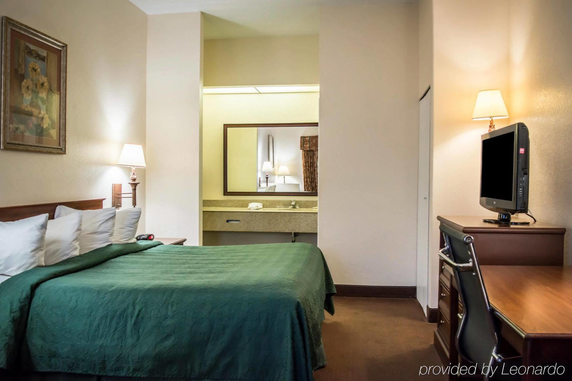 Quality Inn Weeki Wachee Kültér fotó